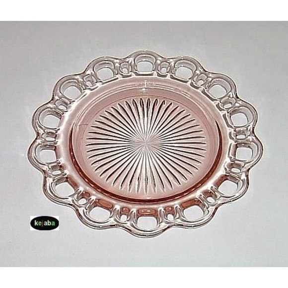 1930’s Pink Depression Glass Plate - Picture 1 of 7